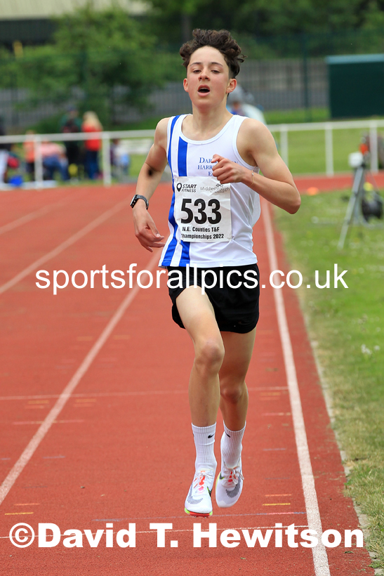 Men and Boys 3000 metres, 2022 North Eastern Track and Field Champs., Middlesbrough. David T. Hewitson/Sports for All Pics